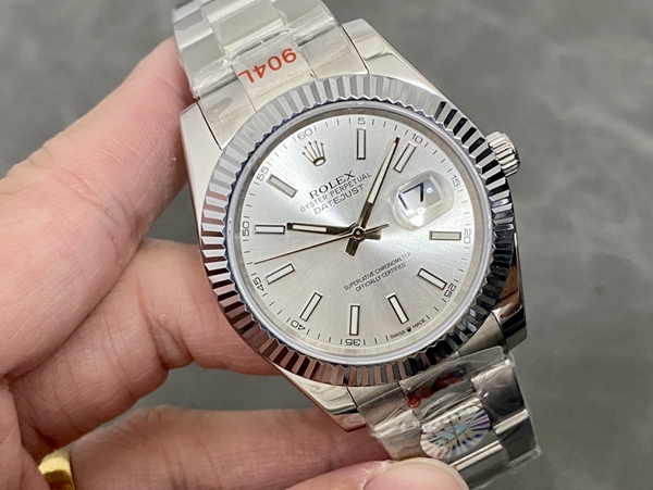 激安ロレックス正面デザイン